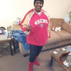 Meet your Posher, Eva